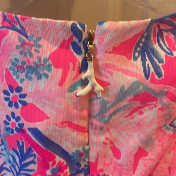 Lilly Pulitzer beachy mini dress. Size 2 like new - Picture 4 of 4